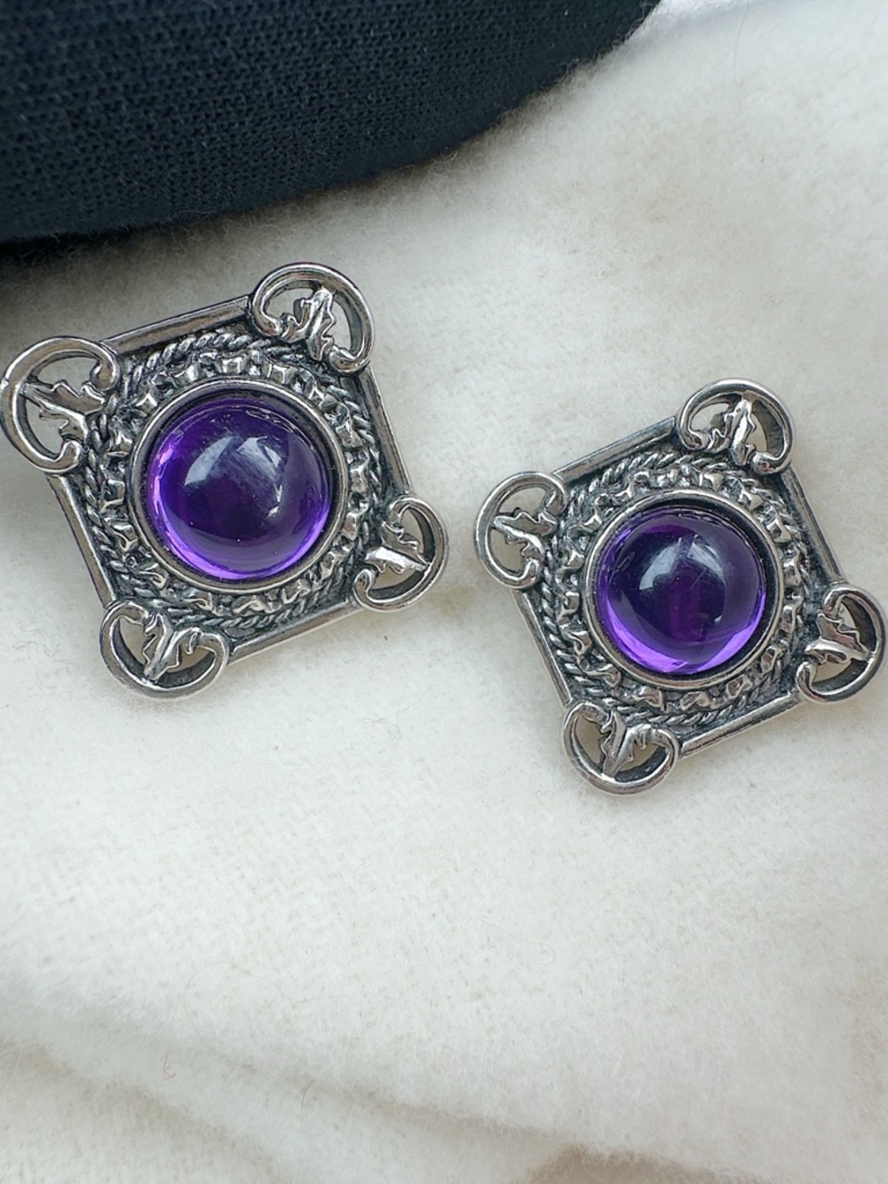 Vintage Avon Bold and Classic Silver Tone  Earrings Royal Purple Cabochons